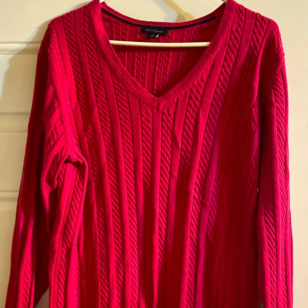 Super Soft 2X Tommy Hilfiger Red V-Neck Sweater Cable-Knit style Casual